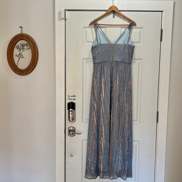 NWT Nightway Metallic Blue & Rose Gold Gown Size 12 - Picture 5 of 16